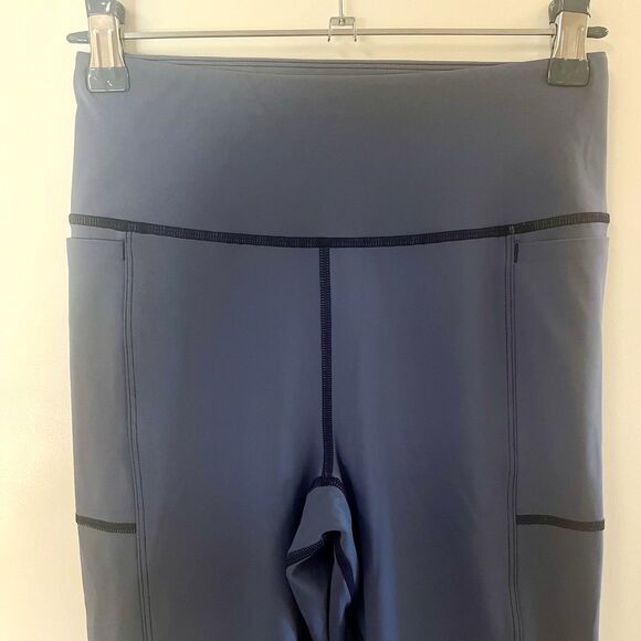 Travis Mathew Where it Counts Pocket Ponte Leggings Blue Womens XS - Picture 2 of 6